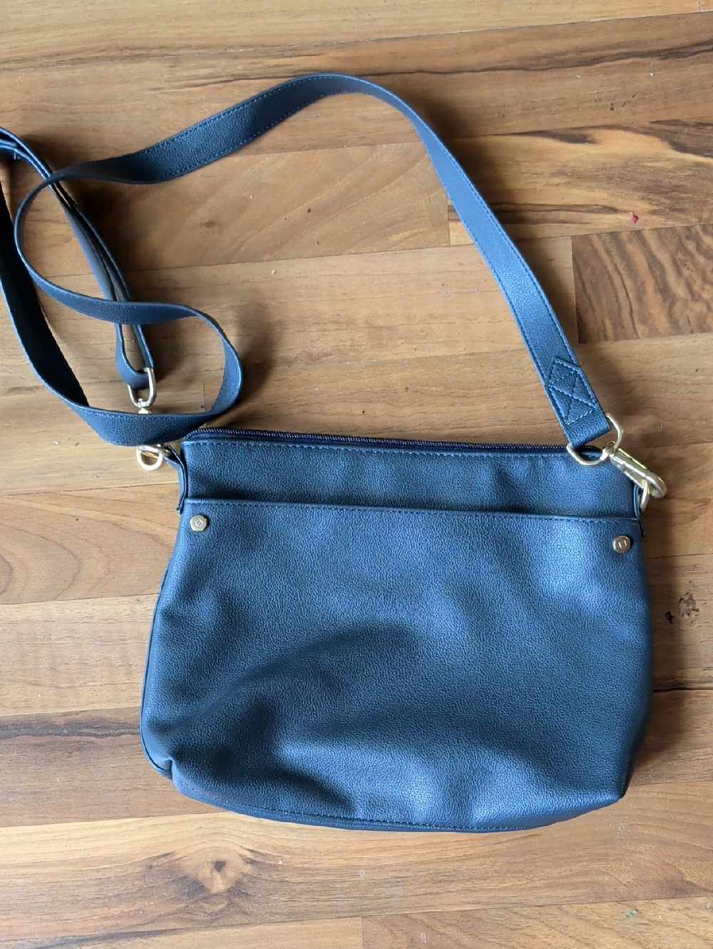thirty-one Navy Blue Crossbody Bag with Gold Hardware